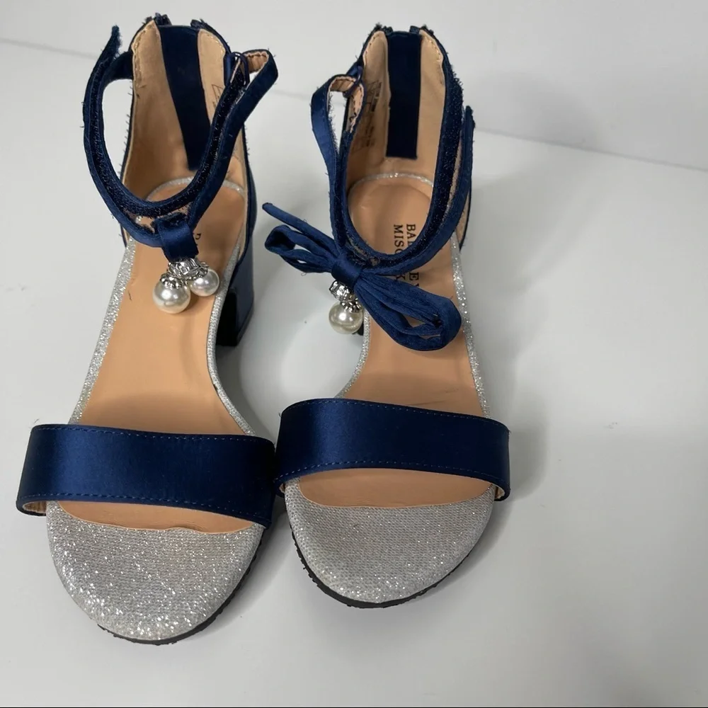 BADGLEY MISCHKA Pernia Pearl Bow Girls' Shoe